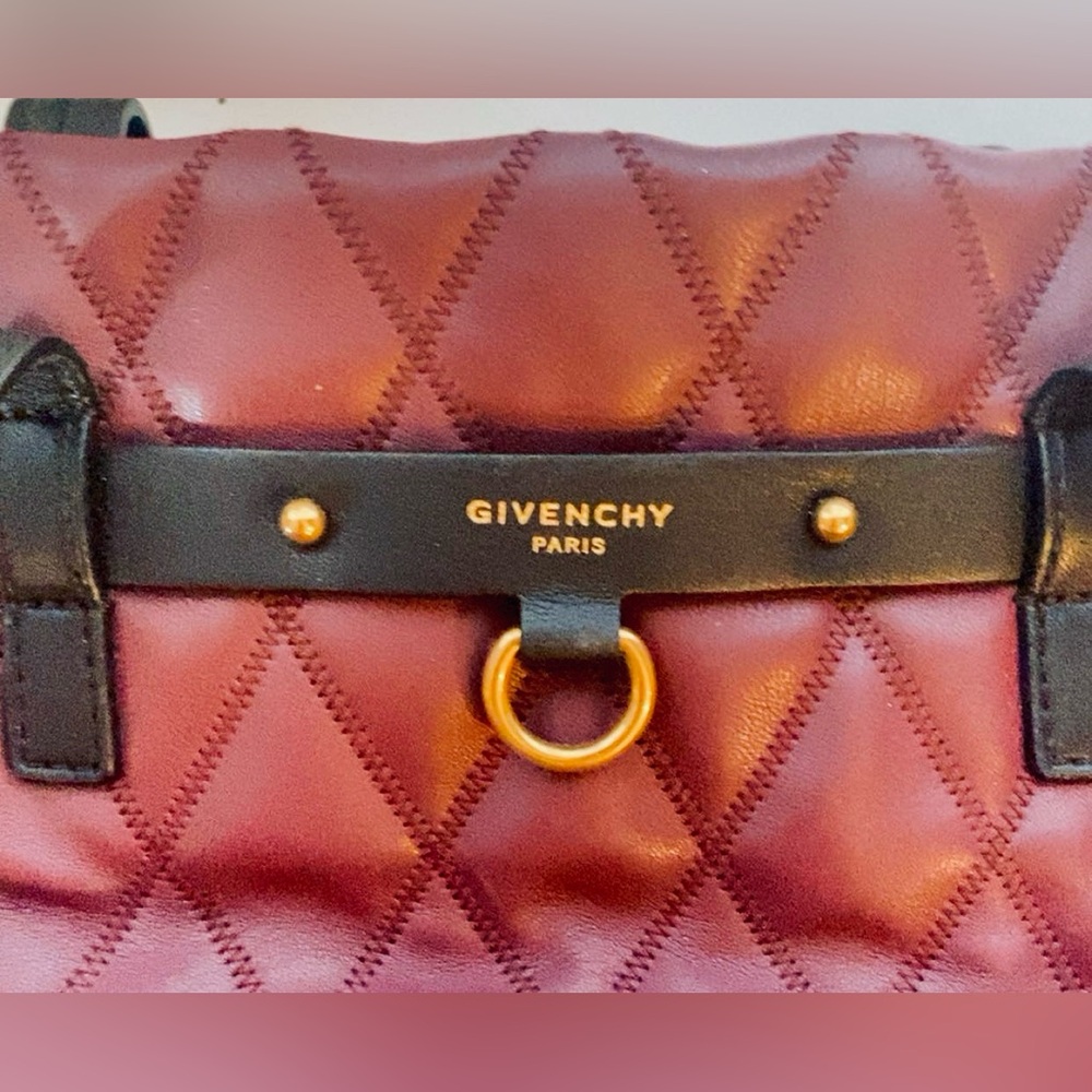 Givenchy medium/large purple purse with black handles - Picture 7 of 13